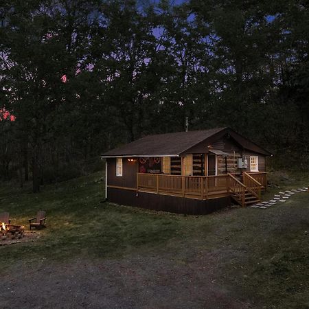 Creekside Cabin W Hot Tub, Fire Pit, Grill, Wifi! 베시 외부 사진